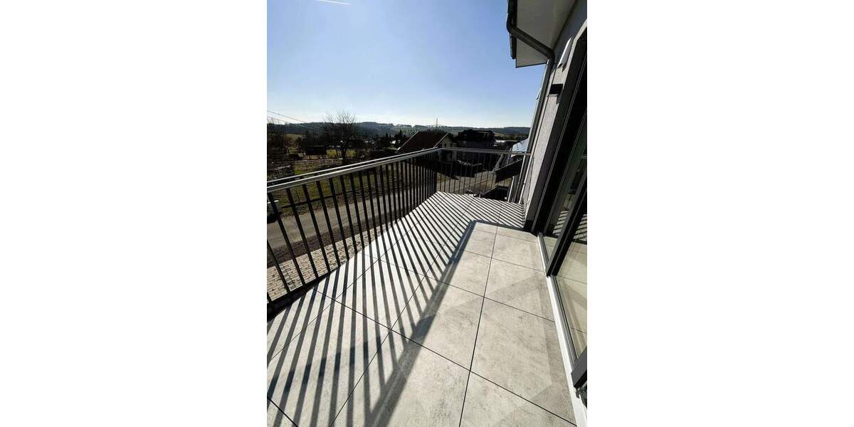 Etagenwohnung Oberhonnefeld-Gierend Oberhonnefeld - 3 Zimmer, 104 m&sup2;, 1.150&euro; | Angebot:26840760