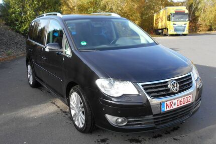 VW Touran 219.000 km 3.300 € Oberhonnefeld-Gierend 56587