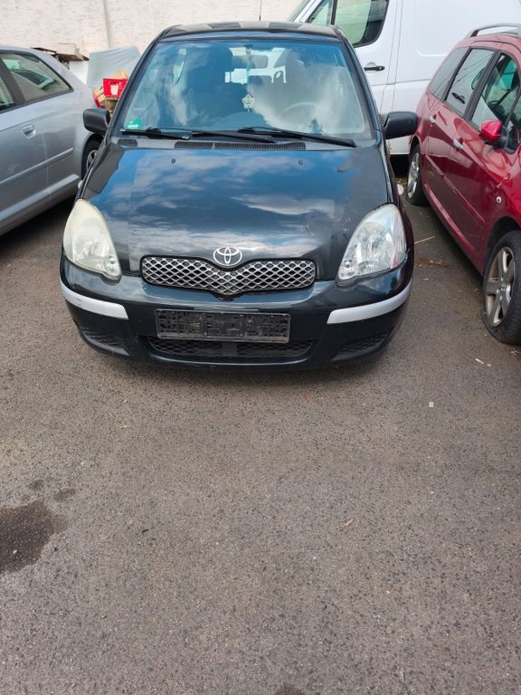 Yaris