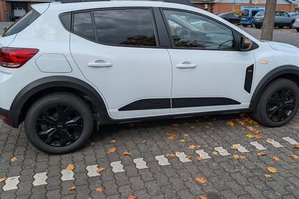 Dacia Sandero 20.000 km 16.499 &euro; Koblenz 56072