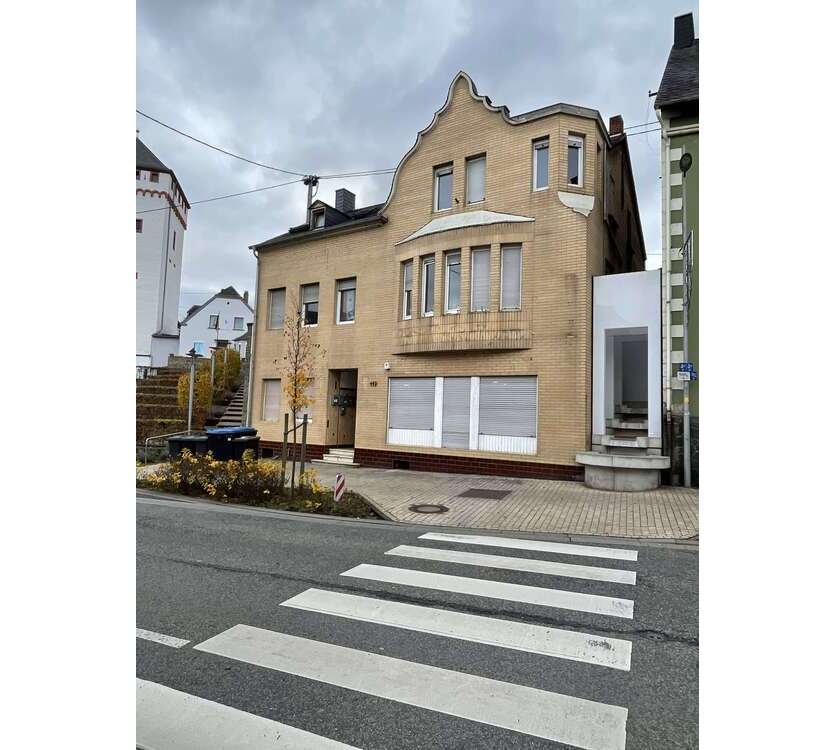 Haus zum Kaufen in Weißenthurm 459.000 € 348 m²