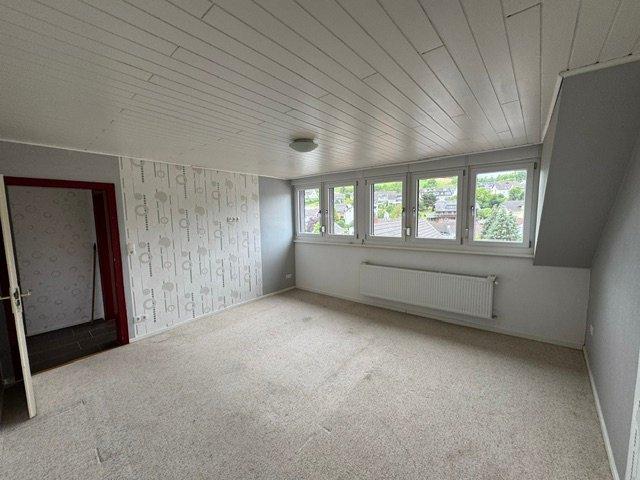 Mehrfamilienhaus, Wohnhaus Bad Breisig - 8 Zimmer, 195 m&sup2;, 390.000&euro; | Angebot:26919197