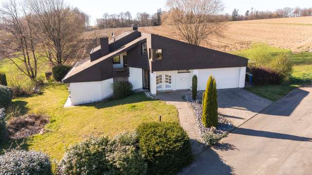 Haus zum Kaufen in Puderbach 425.000 € 192 m²