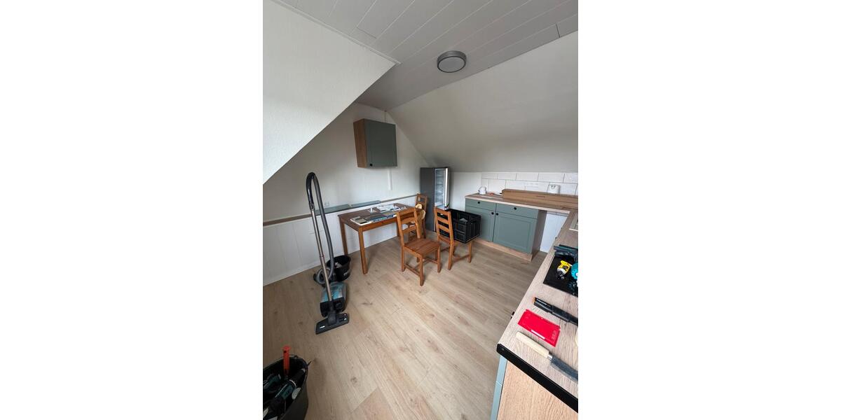 Dachgeschoßwohnung Weißenthurm - 1 Zimmer, 55 m&sup2;, 700&euro; | Angebot:26427714