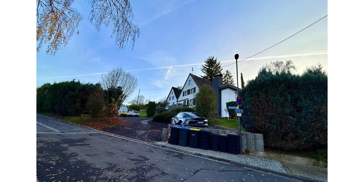 Mehrfamilienhaus in ruhiger Lage mit viel Potenzial 13 zimmer