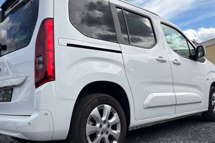 Opel Combo 166.000 km 7.950 &euro; Ochtendung 56299