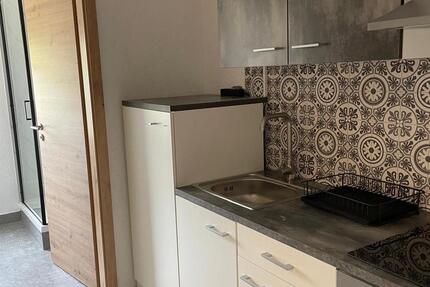 1 Zimmer in einer 3 er WG 1 zimmer