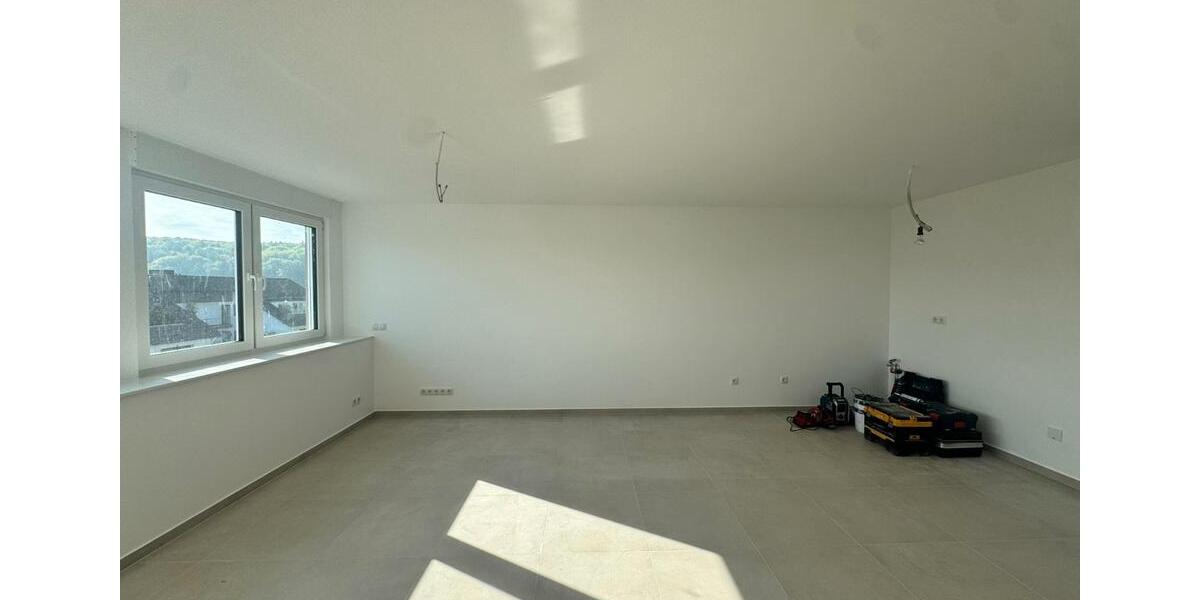 Dachgeschoßwohnung Bad Breisig - 3 Zimmer, 65 m&sup2;, 750&euro; | Angebot:26396986