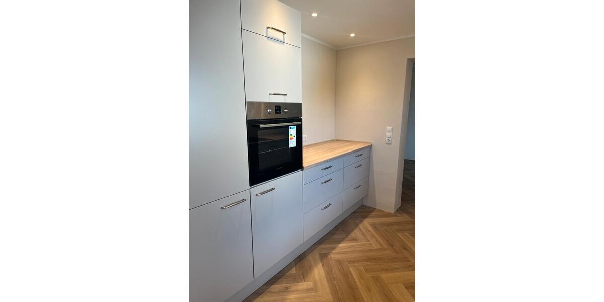 Etagenwohnung Mülheim-Kärlich Kärlich - 4 Zimmer, 100 m&sup2;, 1.200&euro; | Angebot:25561107