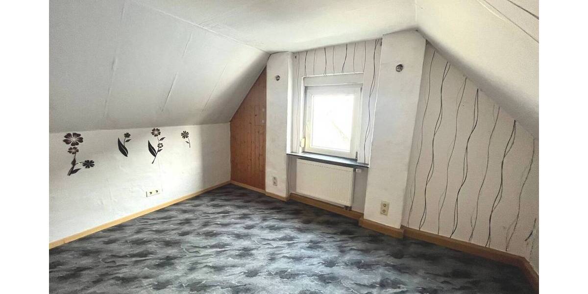 Einfamilienhaus Koblenz Rübenach - 6 Zimmer, 91 m&sup2;, 175.000&euro; | Angebot:26273696