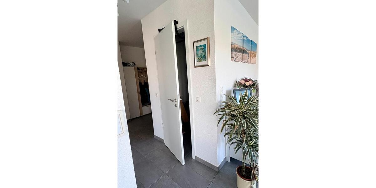 Etagenwohnung Koblenz Bubenheim - 3 Zimmer, 93 m&sup2;, 1.520&euro; | Angebot:26325927