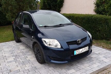 Toyota Auris 166.000 km 3.650 € Kaifenheim 56761