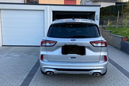 Ford Kuga 68.000 km 19.000 &euro; Urbar 55430