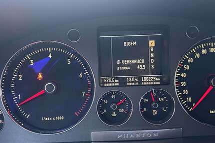 VW Phaeton 180.000 km 2.500 &euro; Lahnstein 56112
