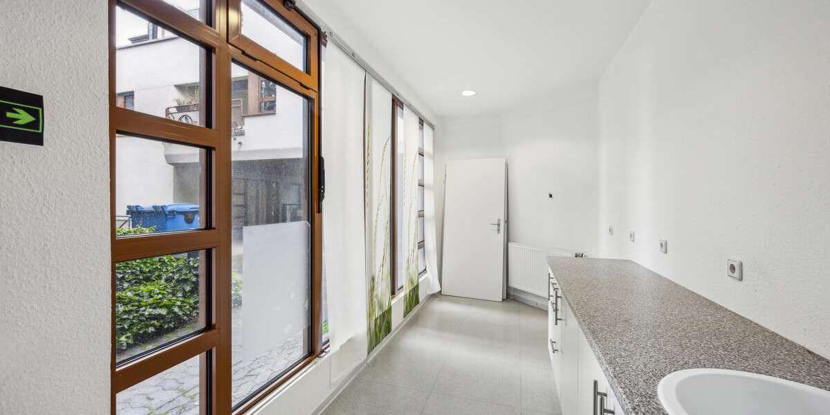 Büro in Neuwied 125.000 € 69 m² zimmer