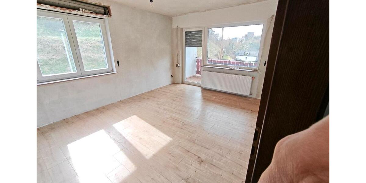 Mehrfamilienhaus, Wohnhaus Ettringen - 6.5 Zimmer, 147 m&sup2;, 256.000&euro; | Angebot:26419154