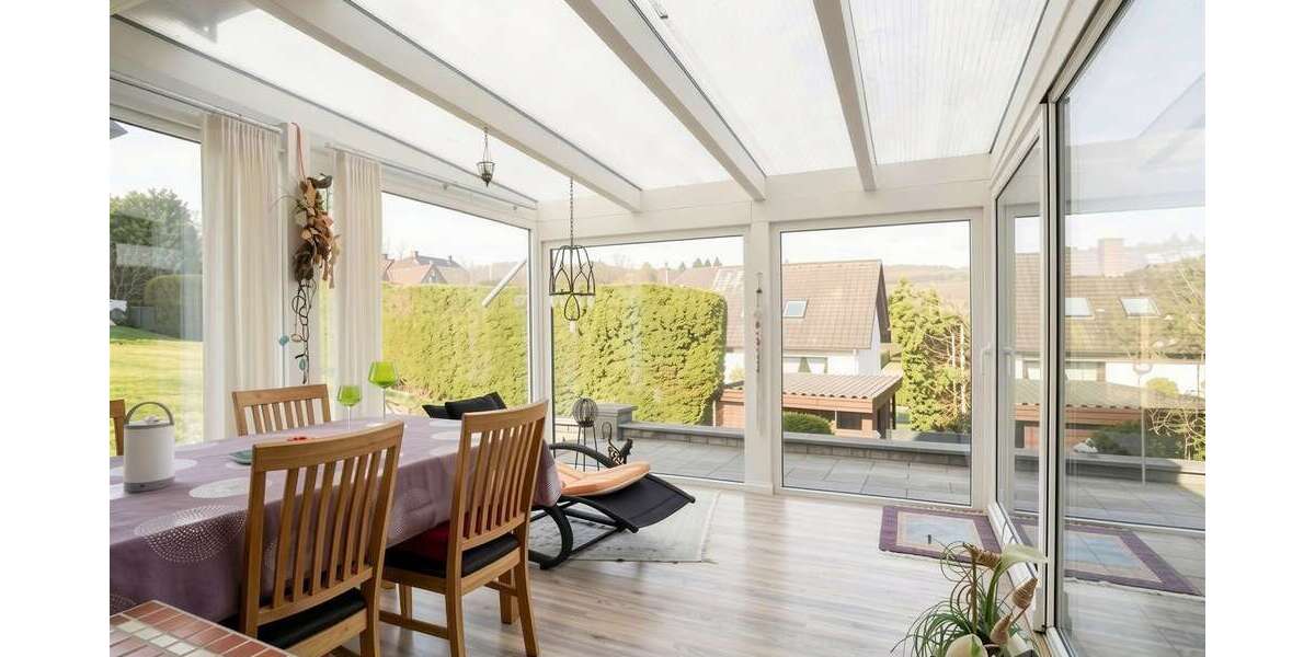 Traumhafte Doppelhaushälfte mit großem Garten, Wintergarten und Sauna - Doppelhaushälfte Hambach | Angebot:25892522