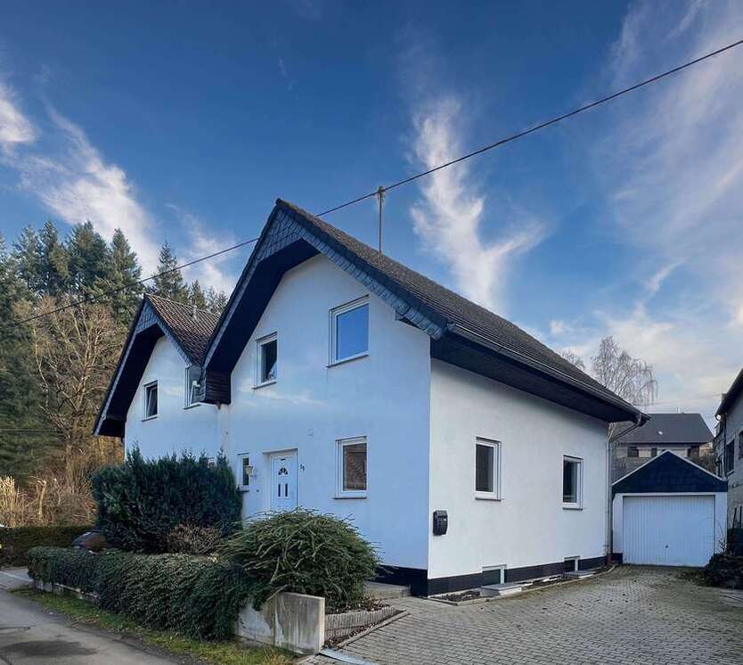 Haus zum Kaufen in Bickenbach 398.000 € 201.72 m²