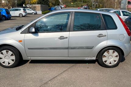 Ford Fiesta 208.000 km 650 &euro; Neuwied 56564
