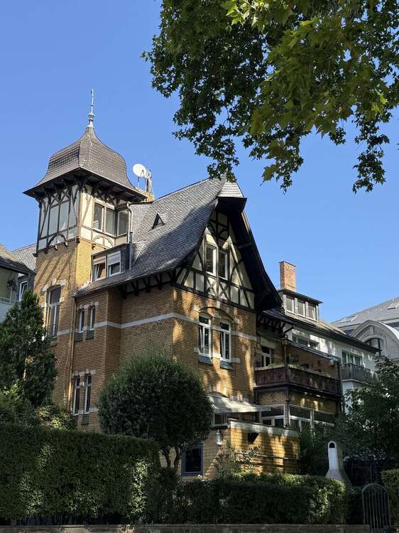 Haus zum Kaufen in Koblenz 1.250.000 € 488 m²
