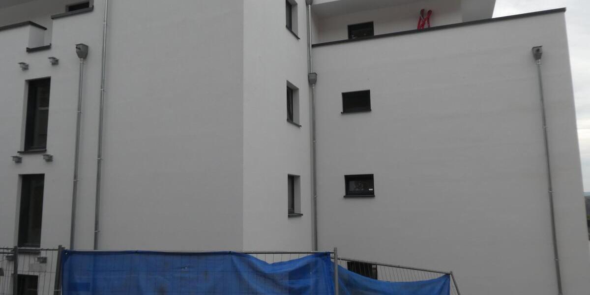 Toller Rheinblick- Helle altengerechte Wohnung im KFW 40 Energiesparhaus in ruhiger Lage im Grünen 3 zimmer