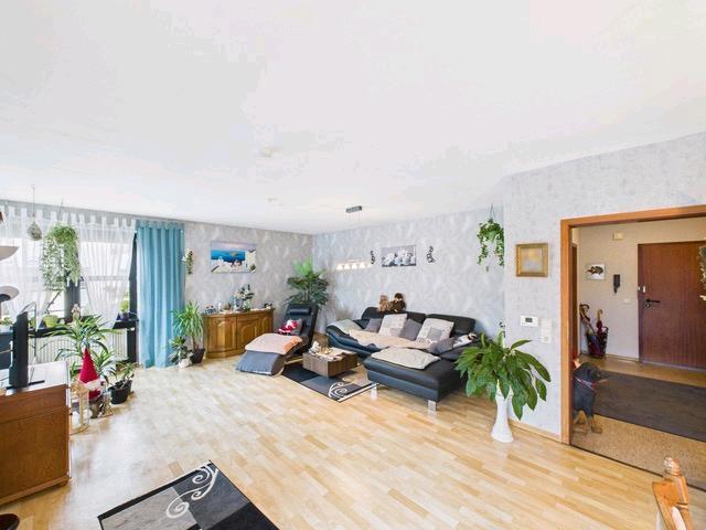 Etagenwohnung Dierdorf - 1 Zimmer, 82 m&sup2;, 700&euro; | Angebot:26350336