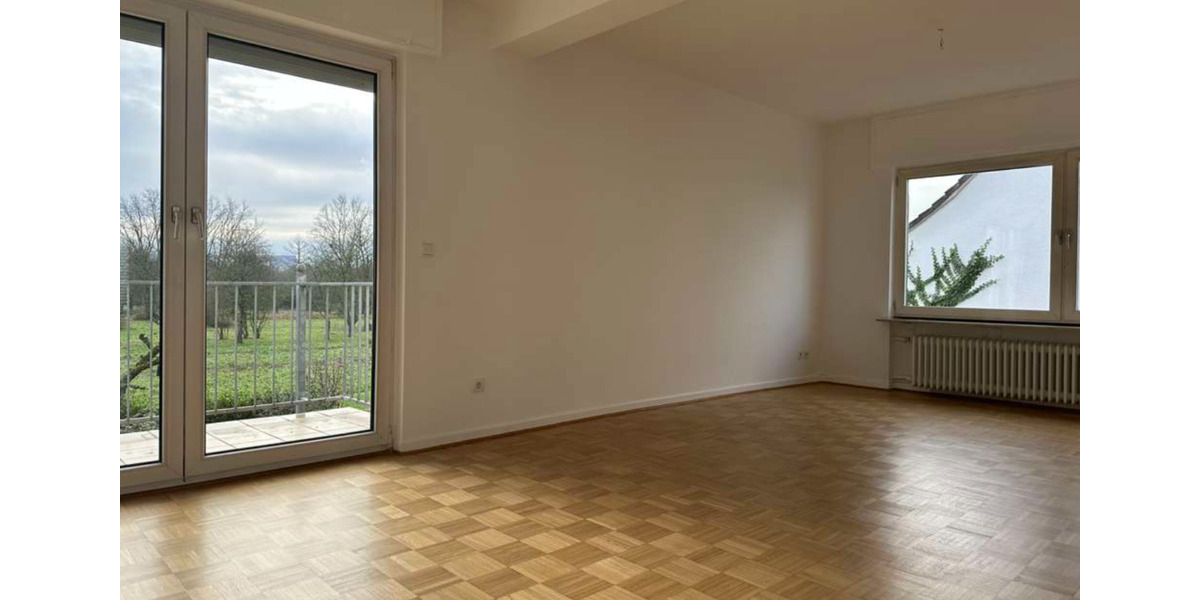 Attraktive 4-Zimmer-Wohnung mit Balkon und Garage 4 zimmer