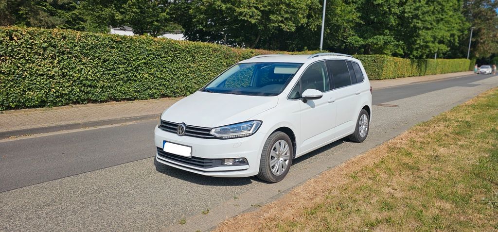 VW Touran 239.000 km 11.490 &euro; Weißenthurm 56575