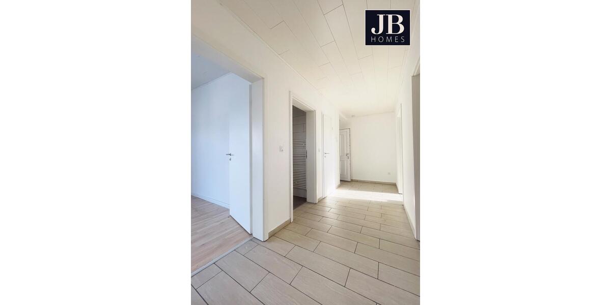 3-ZKB-Wohnung inkl. Balkon und Stellplatz (ab Februar bezugsfrei) 3 zimmer