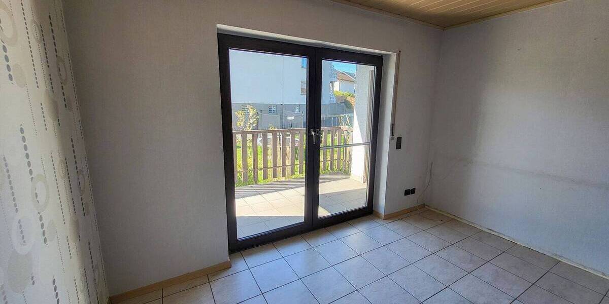 Mehrfamilienhaus, Wohnhaus Niederelbert - 1 Zimmer, 236 m&sup2;, 390.000&euro; | Angebot:26202046