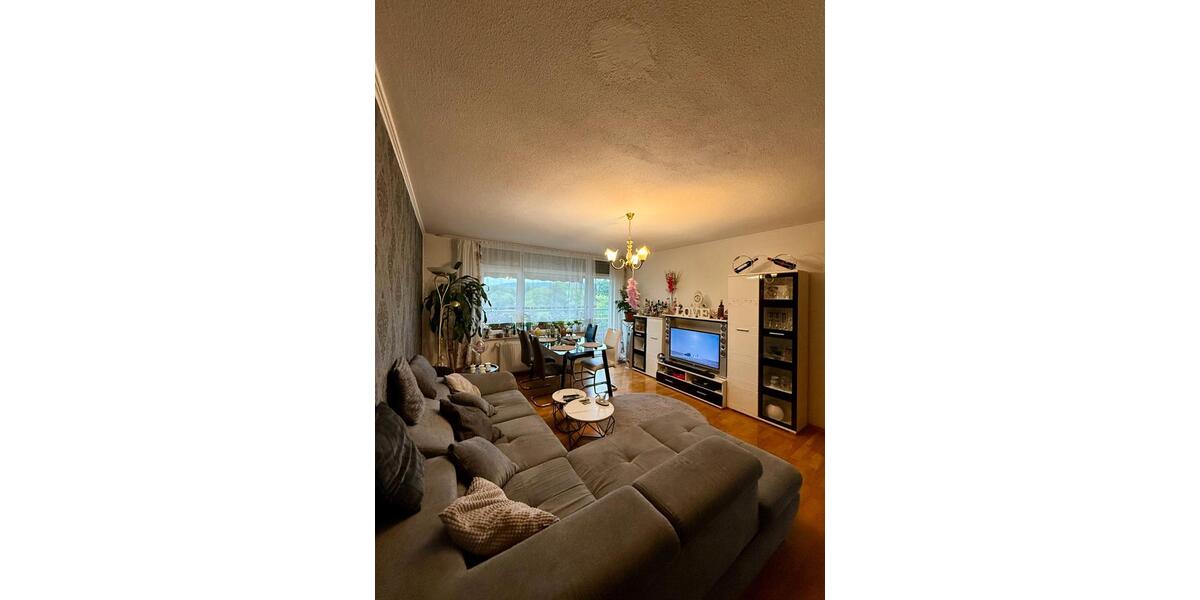 Etagenwohnung Neuwied - 3 Zimmer, 87 m&sup2;, 179.999&euro; | Angebot:27247001