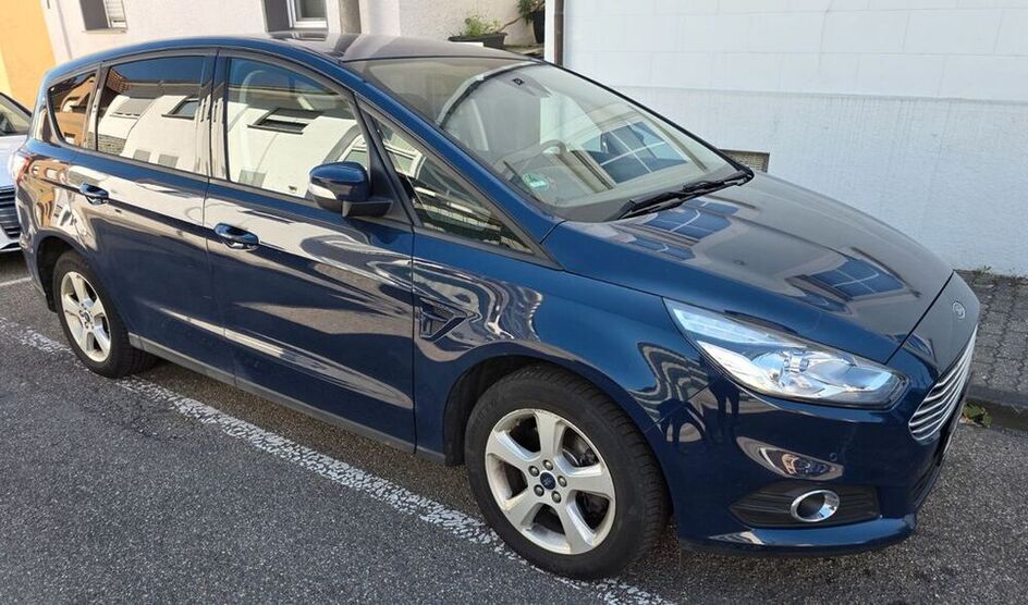 S-Max