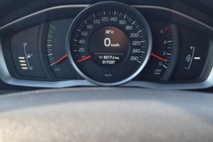Volvo XC60 318.000 km 10.100 &euro; Montabaur 56410