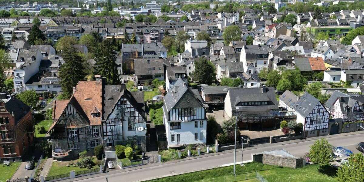 Einfamilienhaus Koblenz / Neuendorf Neuendorf - 10 Zimmer, 298 m&sup2;, 399.000&euro; | Angebot:25591884
