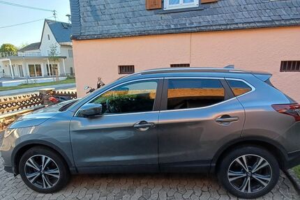 Nissan Qashqai 67.000 km 16.200 &euro; Steinsberg 56379