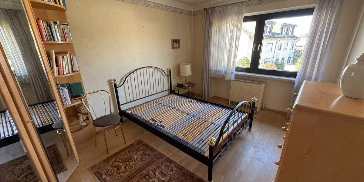 Etagenwohnung Bendorf - 4 Zimmer, 89 m&sup2;, 220.000&euro; | Angebot:25696852