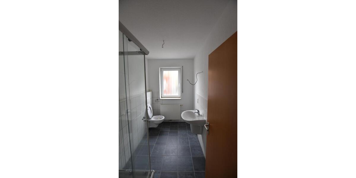 Schöne, geräumige zwei Zimmer Wohnung in Koblenz, Neuendorf 2 zimmer