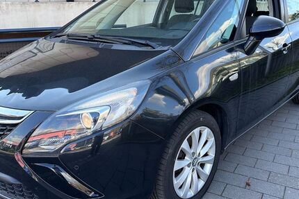 Opel Zafira 145.066 km 4.998 &euro; Kruft 56642