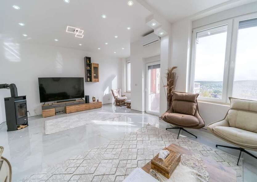 Wohnung zum Kaufen in Koblenz 399.000 € 150.55 m²