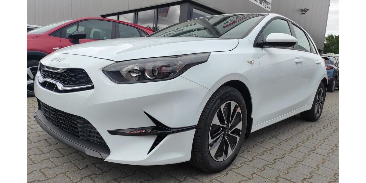 Kia ceed / Ceed 7.300 km 19.990 &euro; Polch 56751