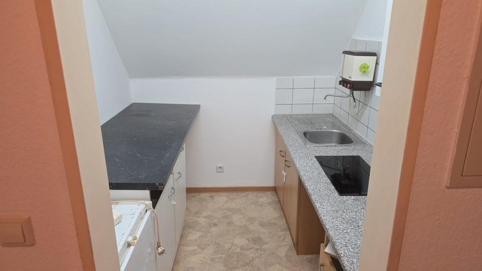 Dachgeschoßwohnung Koblenz Arenberg-Immendorf - 2 Zimmer, 64 m&sup2;, 584&euro; | Angebot:26147984
