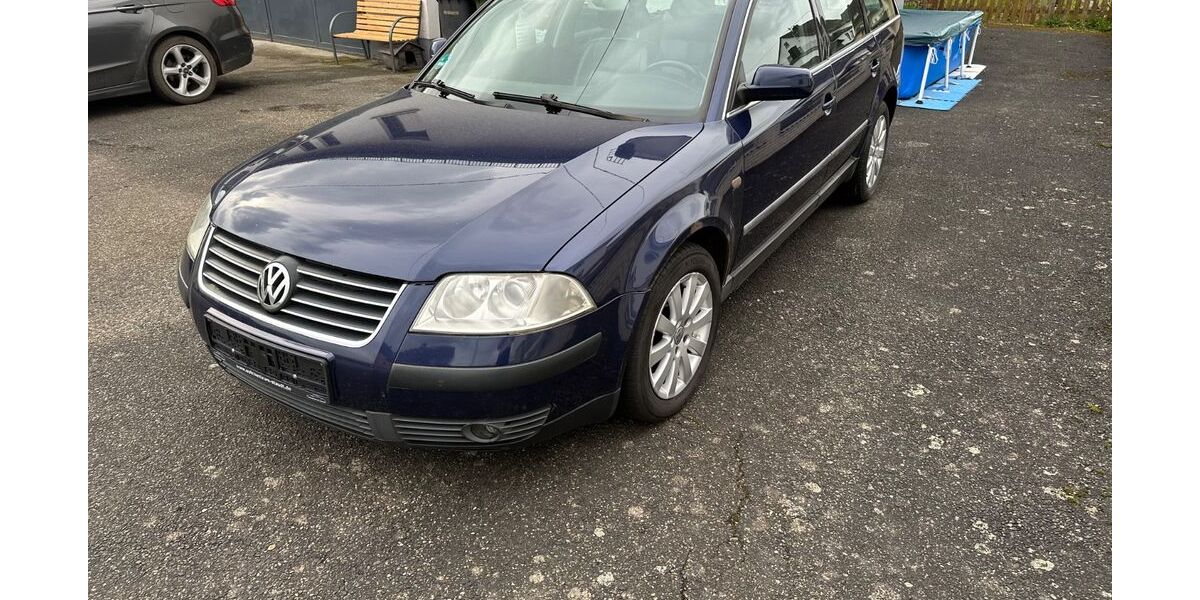 VW Passat Variant 235.000 km 2.300 &euro; Boden 56412