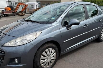 Peugeot 207 150.000 km 1.800 &euro; Diez 65582