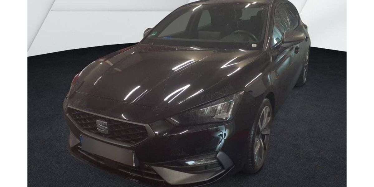 Seat Leon 8.000 km 27.890 &euro; Emmelshausen 56281