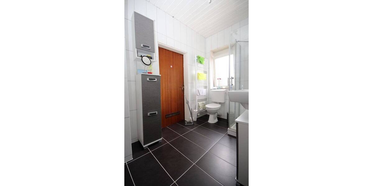 Günstiges Haus sucht den geschickten Handwerker 7 zimmer