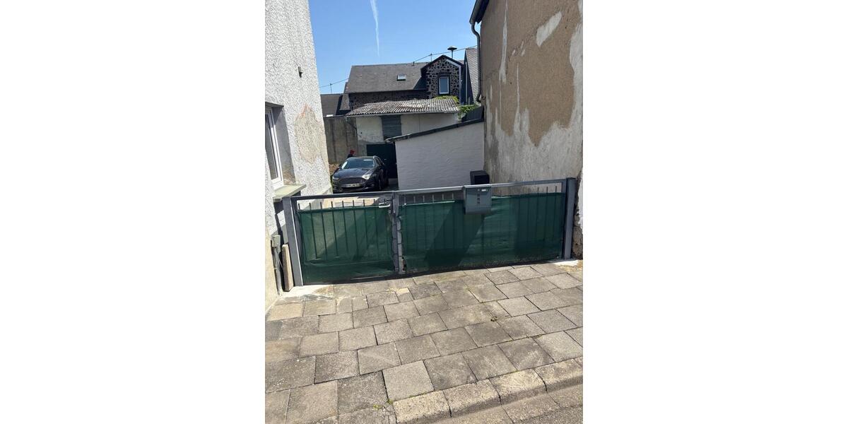 Einfamilienhaus Saffig - 5 Zimmer, 85 m&sup2;, 240.000&euro; | Angebot:27257082