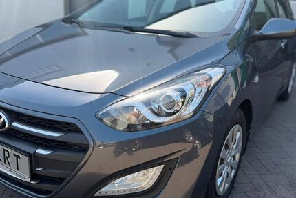 Hyundai i30 265.000 km 4.293 &euro; Oberwesel 55430