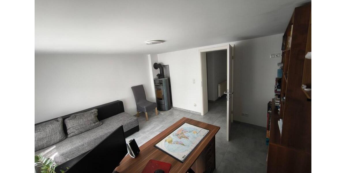 Einfamilienhaus in guter Lage auf 1765m Parkgrundstück mit Bach 6 zimmer