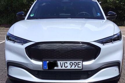 Ford Mustang Mach-E 47.300 km 32.800 &euro; Koblenz 56068
