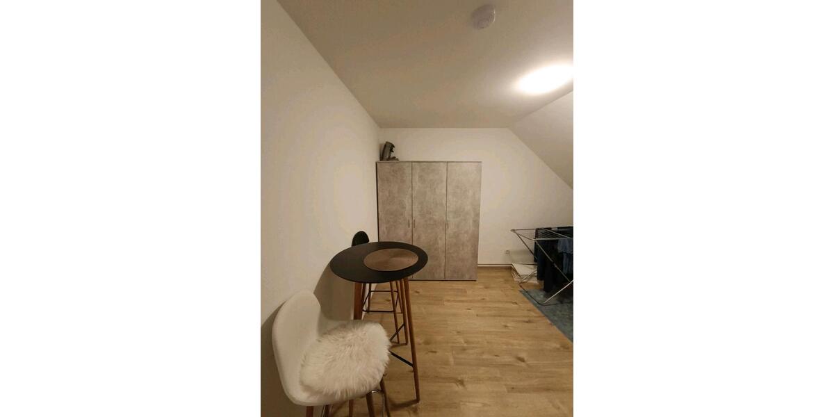 Dachgeschoßwohnung Koblenz Bubenheim - 3 Zimmer, 61 m&sup2;, 819&euro; | Angebot:25537419